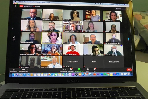 Semin&aacute;rio on-line de Comunica&ccedil;&atilde;o & Justi&ccedil;a